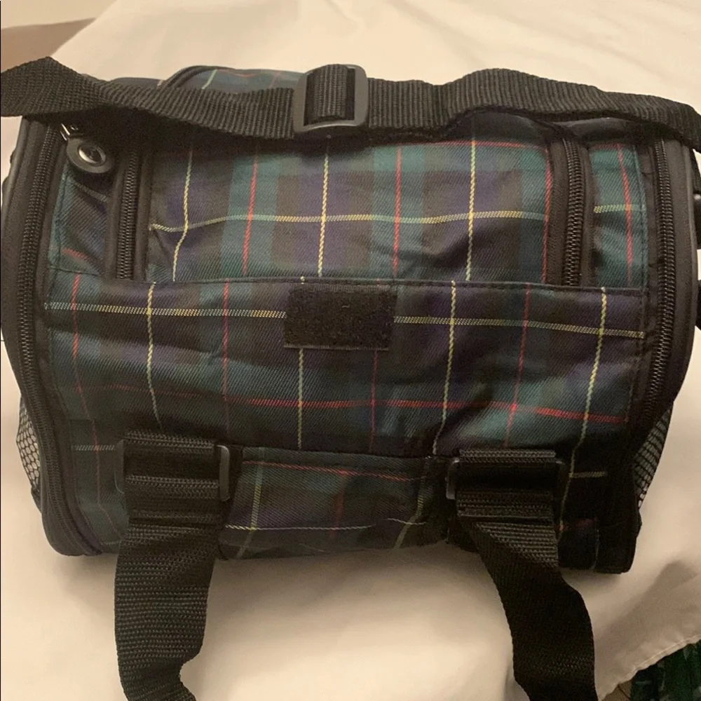 Pet Carrier for small Animal.